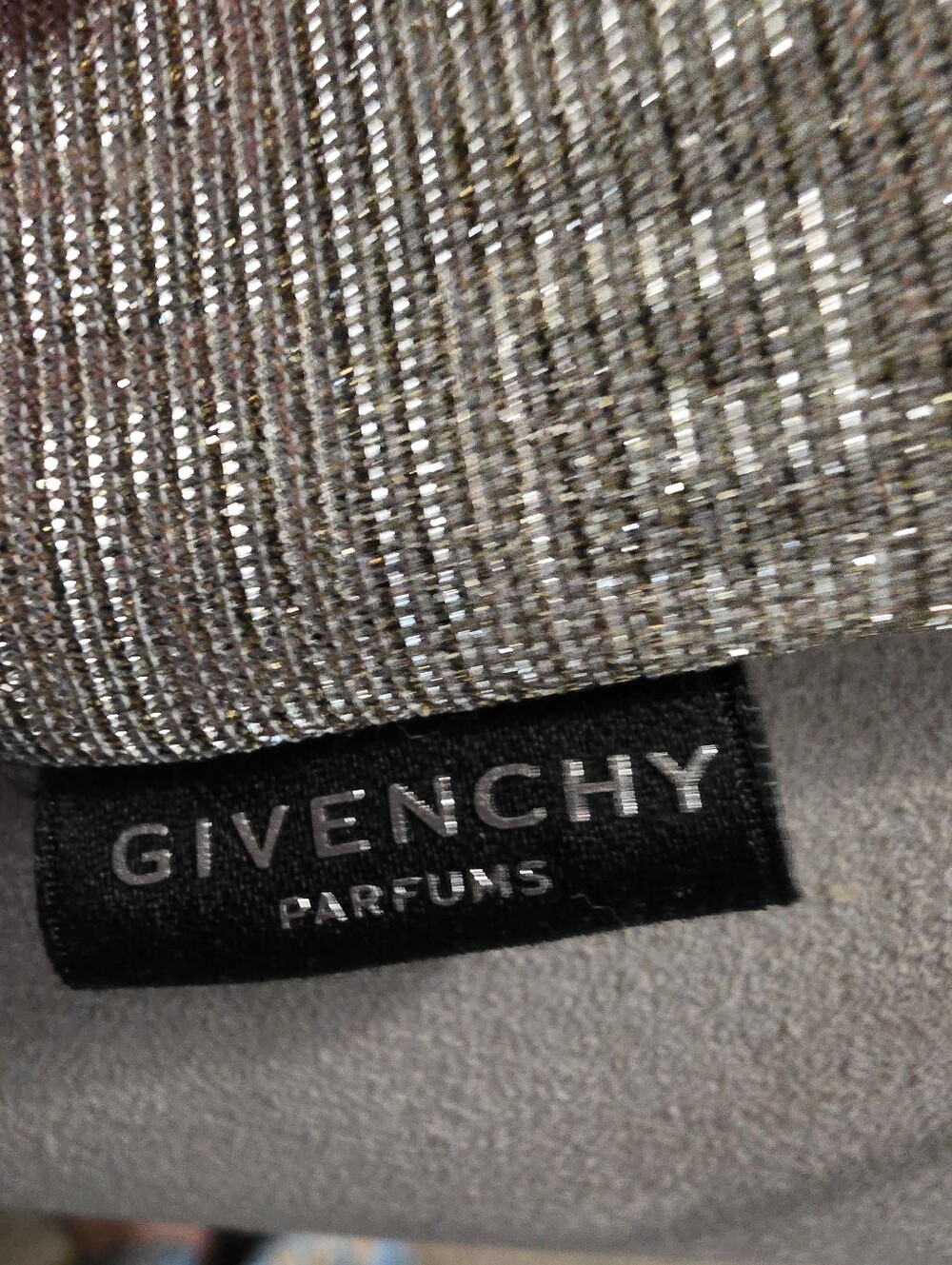 Givenchy Silver Textured Wristlet Clutch - Picture 4 of 6